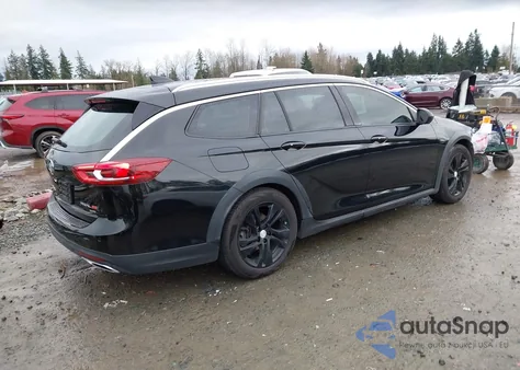 2018 Buick Regal Tourx Preferred z USA, uszkodzony, nr VIN W04GU8SX6J1125778
